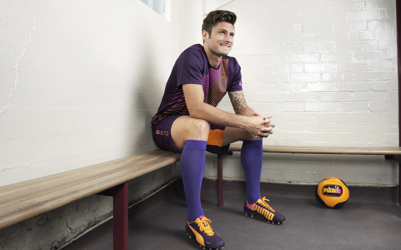 ayx体育-球员心理压力影响比赛表现，球员心态